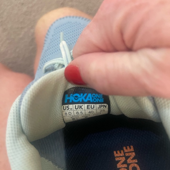 Hoka One Bondi 7 Athletic Shoes with Cushioned Comfort - Picture 3 of 3